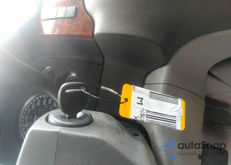 2007 Chevrolet Suburban 1500 Lt из США, поврежденный, VIN 3GNFC16097G247674